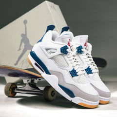 Jordan 4 Retro SB Navy