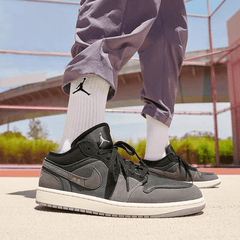 Air Jordan 1 Low SE Craft Inside Out – Black DN1635-001