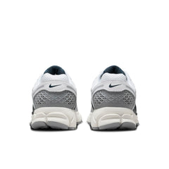 Wmns Air Zoom Vomero 5 White Armory Navy HV2412-100