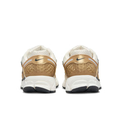 Womens Nike Zoom Vomero 5 'Gold'
