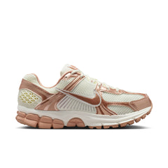 WMNS Nike Zoom Vomero 5
