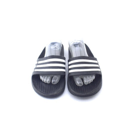 ADIDAS .