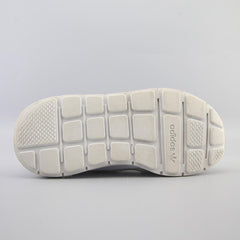ADIDAS SWIFT RUN X ESSENTIAL