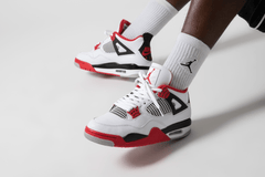 Jordan 4 Retro ‘Fire Red (2020) (GS)’ 408452-160