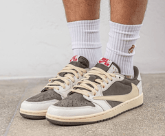 Travis Scott X Air Jordan 1 Low Og ‘Reverse Mocha’ DM7866-162
