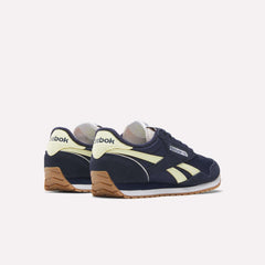 Women's Classic AZ Shoes
