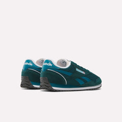 Women's Classic AZ Shoes