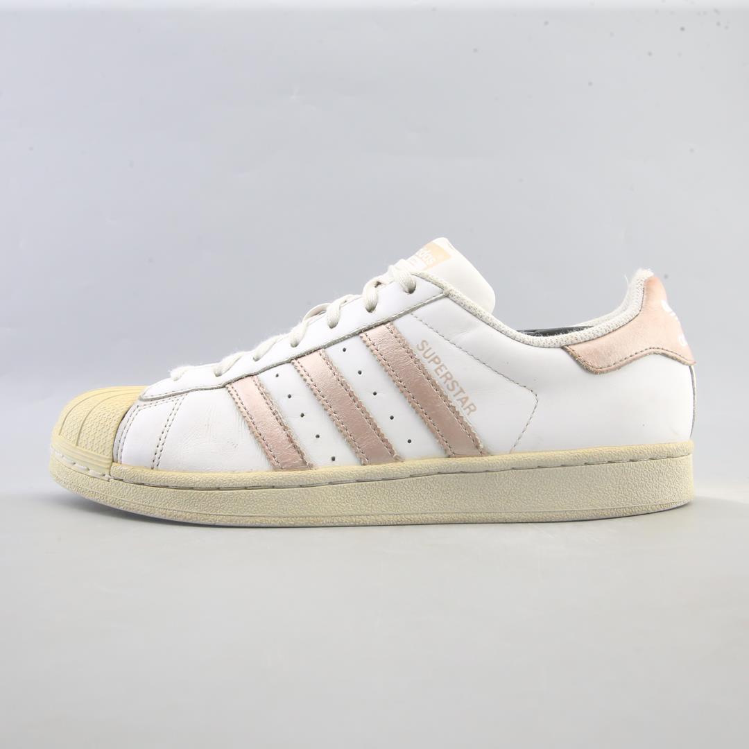 ADIDAS SUPERSTAR