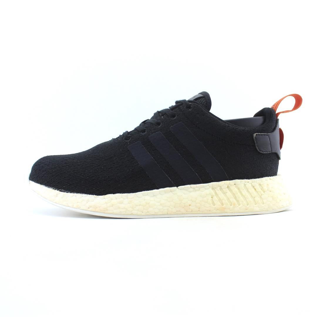 ADIDAS NMD R2