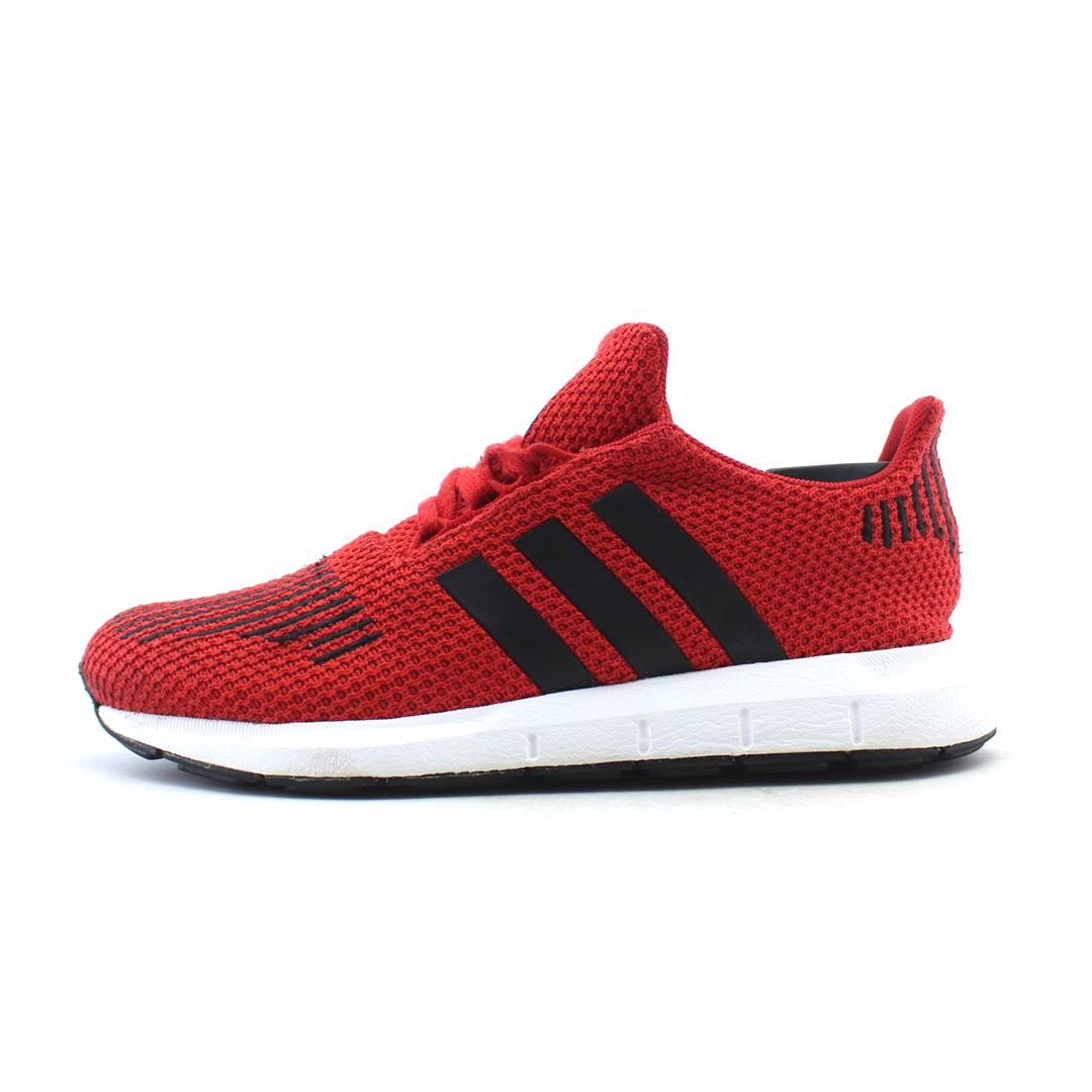 ADIDAS SWIFT RUN