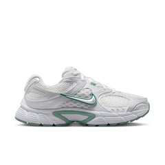 WMNS Nike V5 RNR