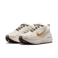 WMNS Nike Vomero Plus