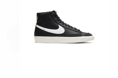 Nike Blazer Mid '77 VNTG