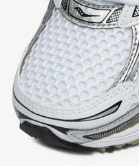 Saucony ProGrid Omni 9