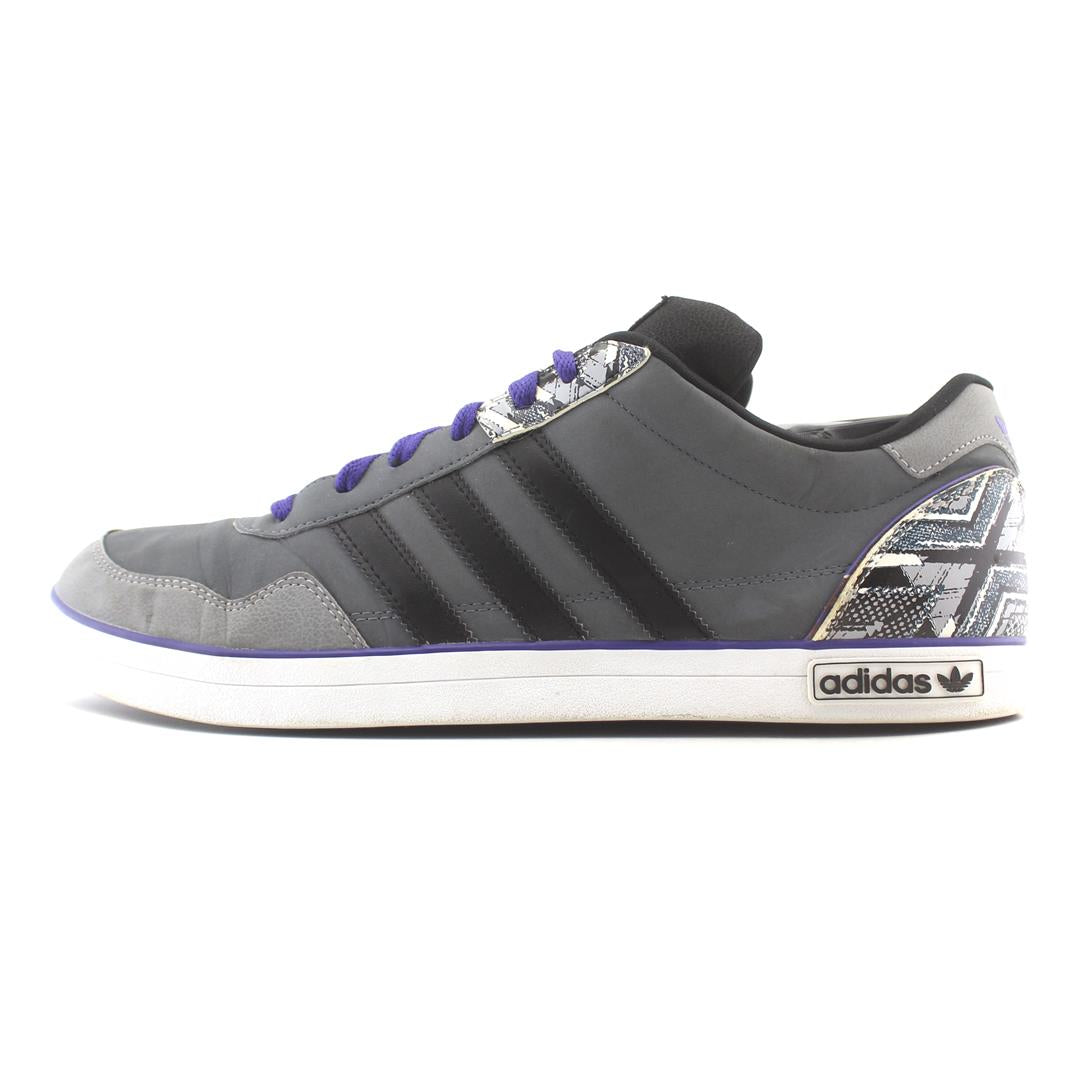 ADIDAS ORIGINALS VC 400
