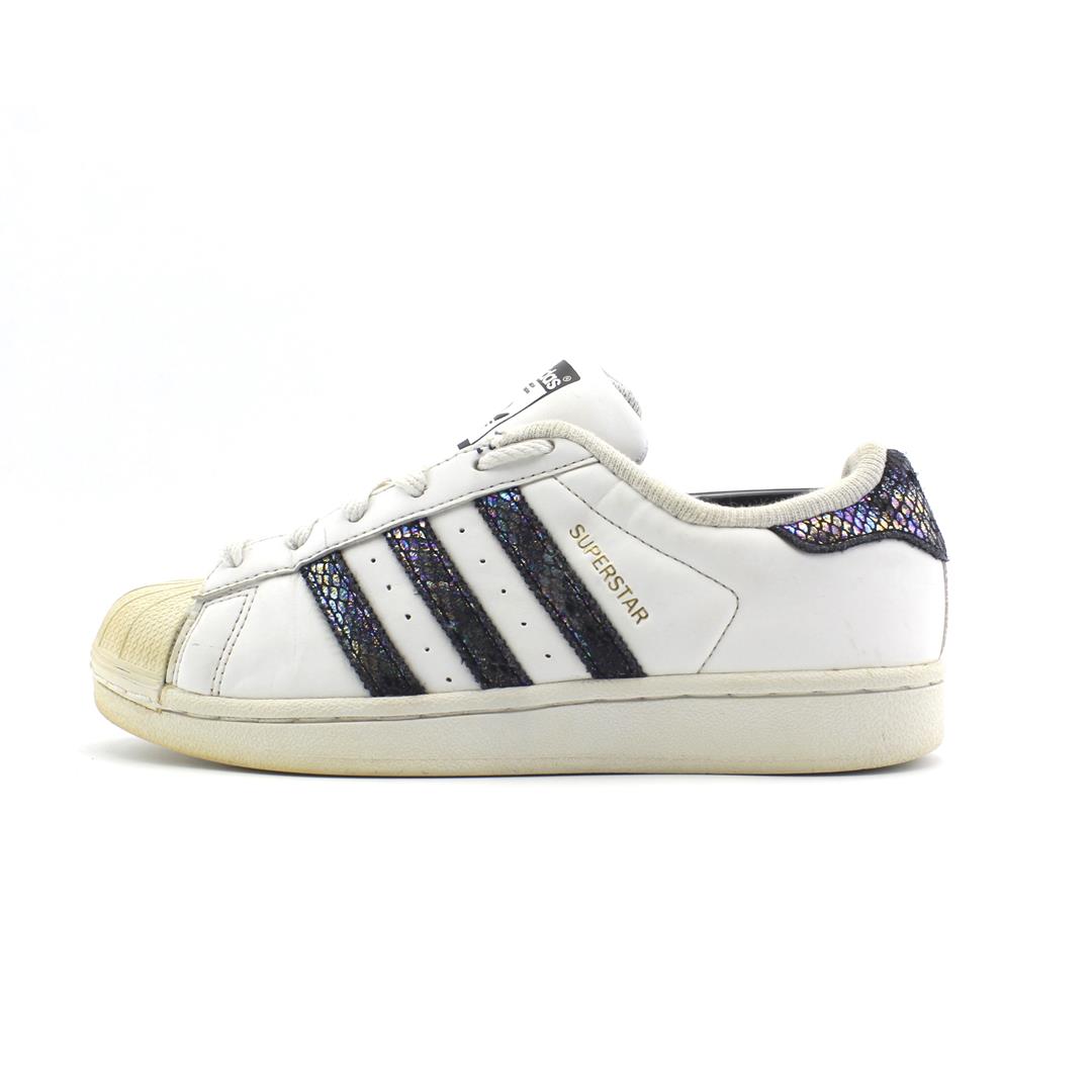 ADIDAS SUPERSTAR