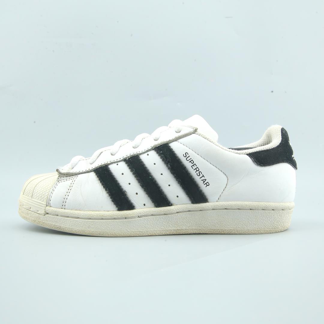 ADIDAS SUPERSTAR J