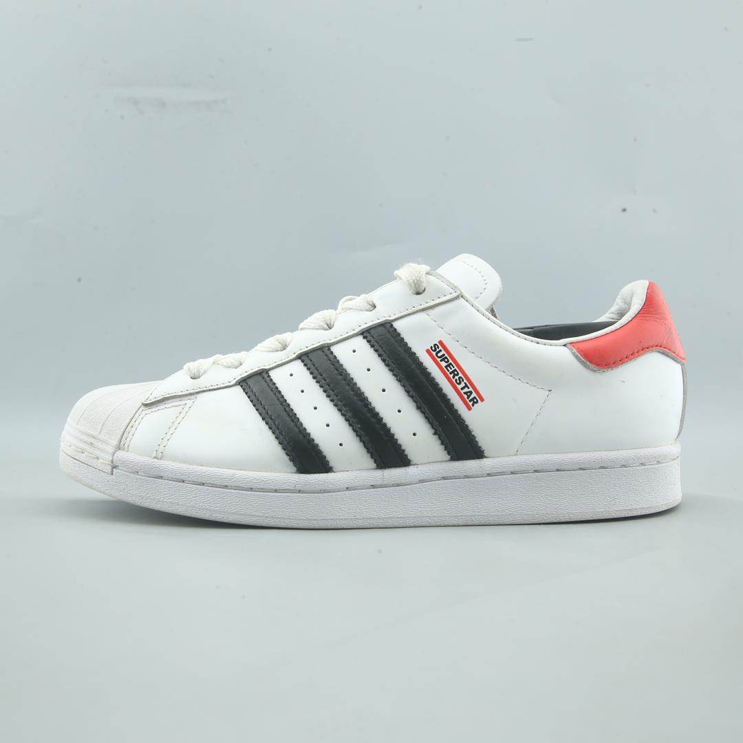 ADIDAS SUPERSTAR