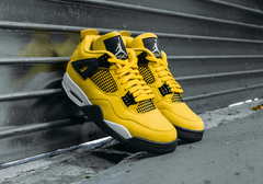 Air Jordan 4 Retro ‘Lightning’ 2021 408452-700